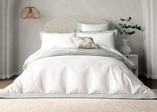 Bedeck of Belfast "Astrid" Duvet Cover and Oxford Pillowcase in White/Silver