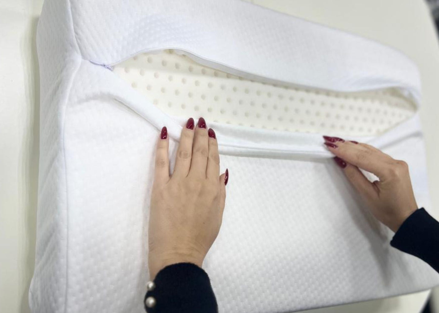 Christy "Supported Sleep Solution" Memory Foam Pillow 60 x 40 cm