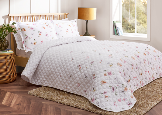 Christy "Arabella" Bedspread & Pair Pillow sham Quilted in Multi