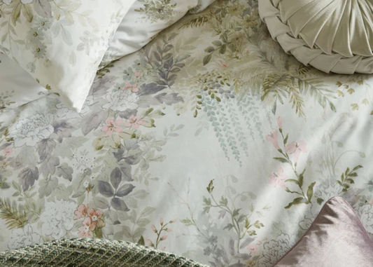 Laura Ashley "Linlithgow" Duvet Cover Set in Pale Lavender