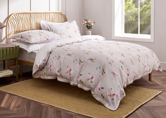 Christy "Perdita" Duvet Cover Set in Blush
