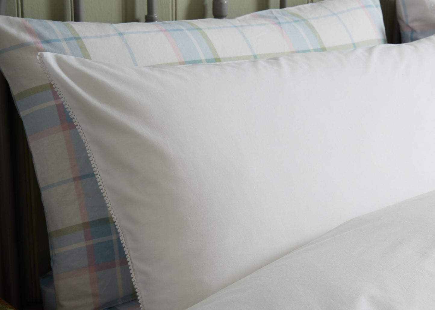 Laura Ashley "Rianne" Duvet Cover Set in White