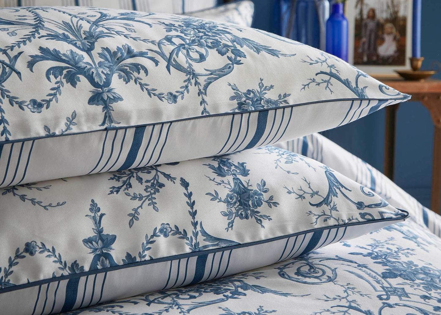 Laura Ashley "Tuileries" Duvet Cover Set in Midnight