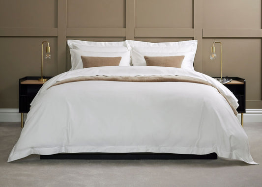 Christy "500TC Hygro Cotton Sateen" Bed Linen with White boarder Stitch