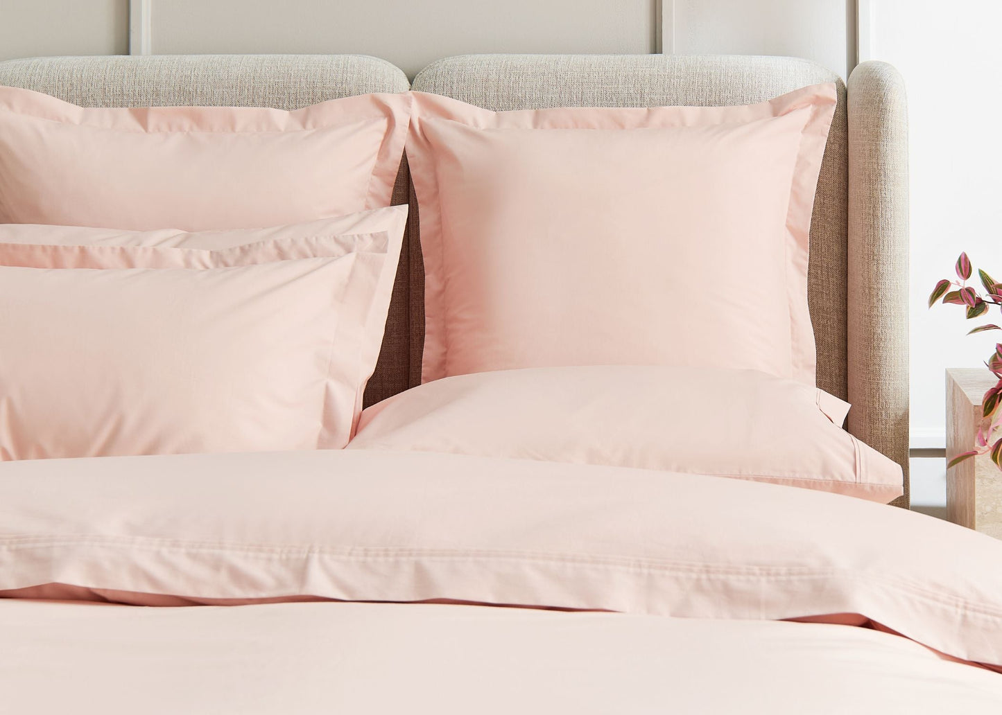 Christy "Chelsea" 200TC Egyptian Cotton Bed Linen in Rose Pink