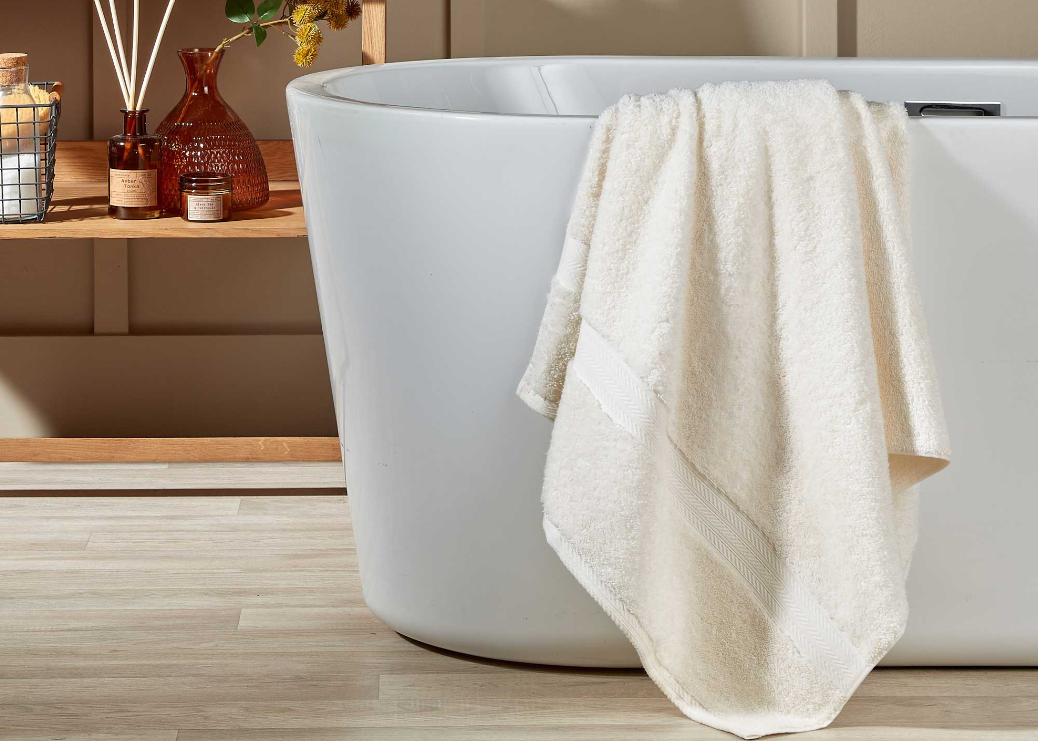 Christy "Renaissance" Egyptian Cotton Bath Towels Collection in Parchment (Cream)