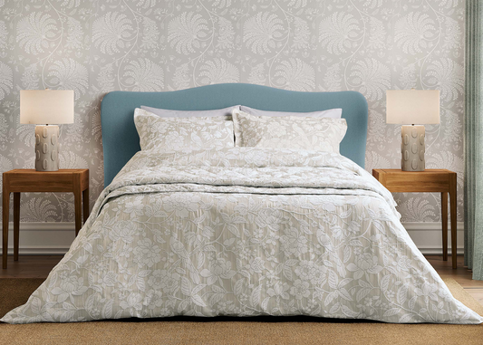 Sanderson "Pyramus" Duvet Cover Set in Linen