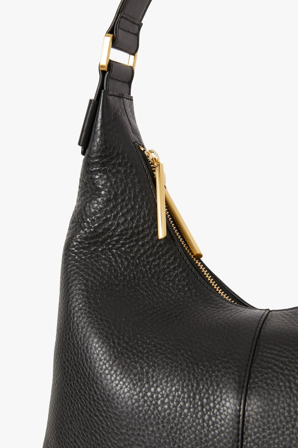 Beatrix Leather Scoop Hobo in Black