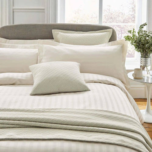 Adan 1000TC Egyptian Cotton Stripe Duvet Cover in Chalk (Cream)