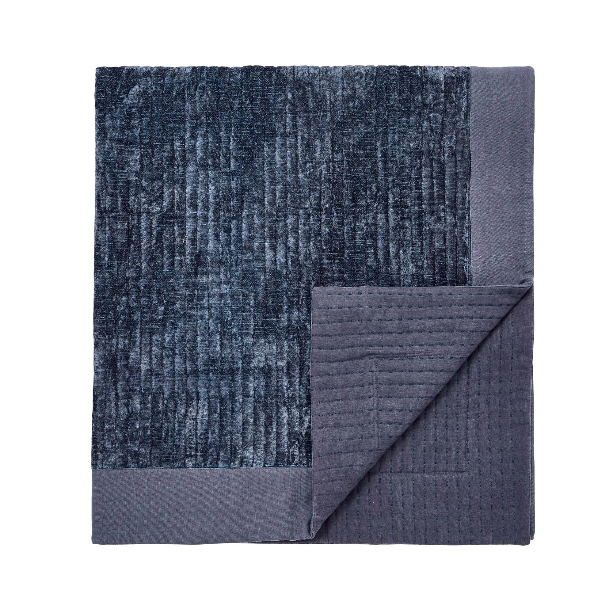 Aldin Quilted Throw in Celadon