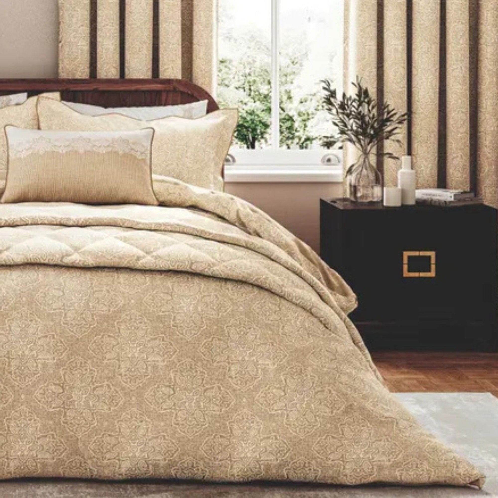 Layla Duvet Cover Set in Soft Gold