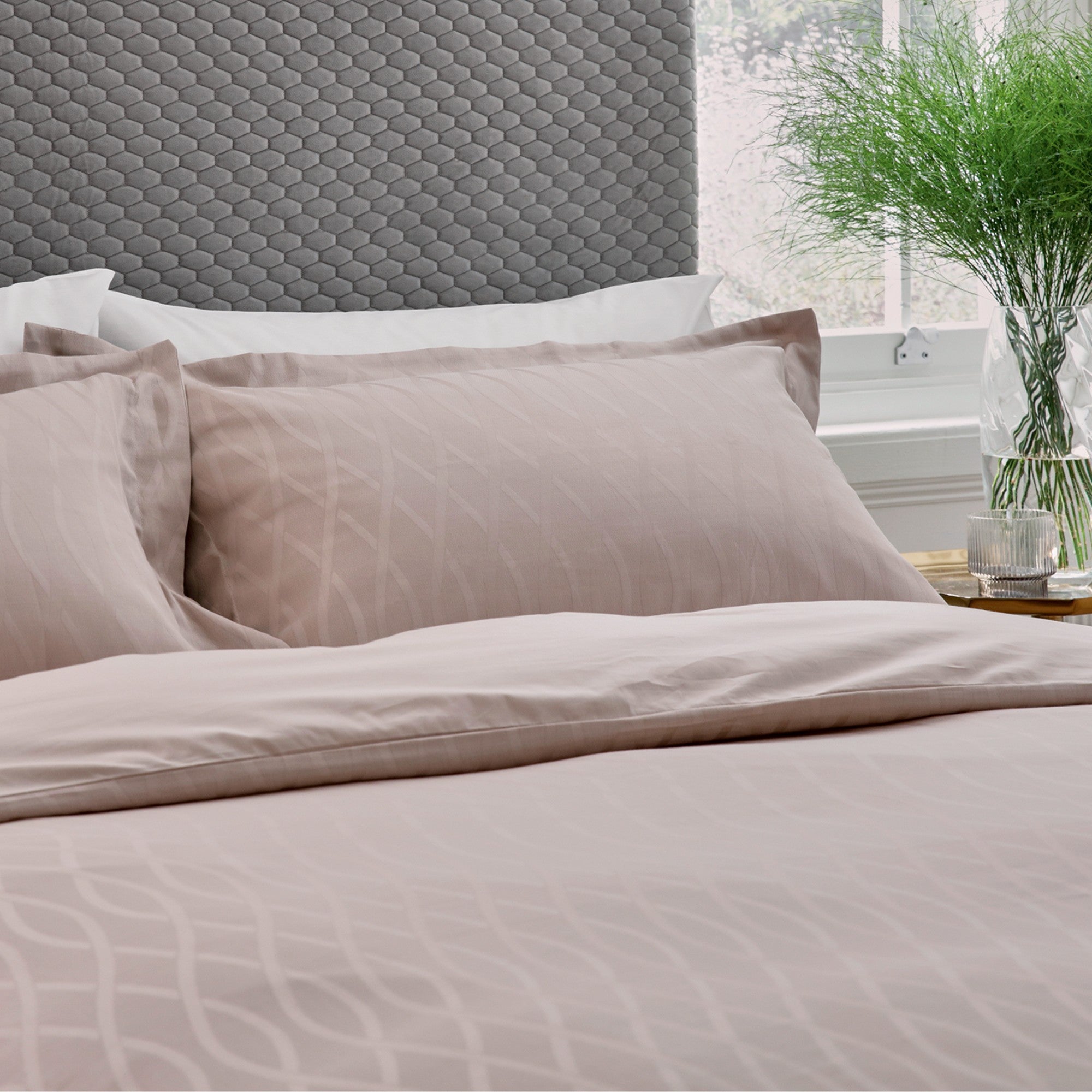 Ravello Duvet Cover Set in Truffle