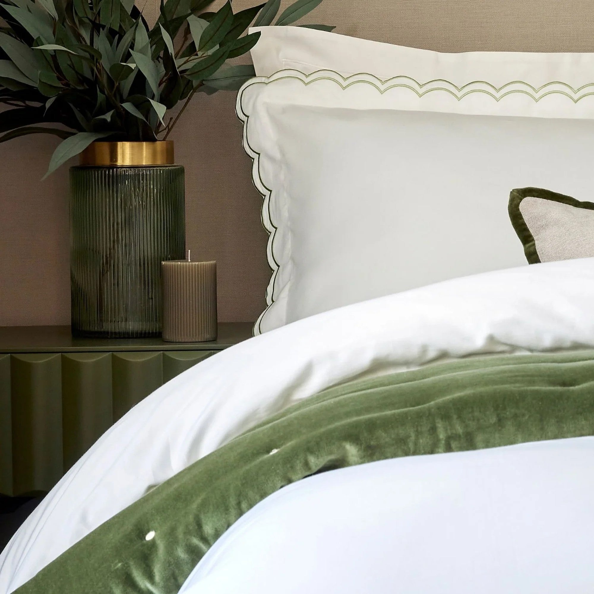 Scallop Edge Duvet Cover Sets in Matcha