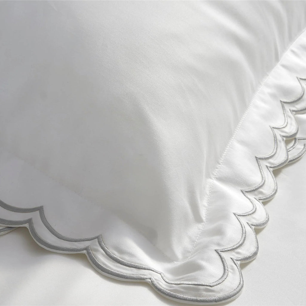 Scallop Edge Duvet Cover Sets in Silver