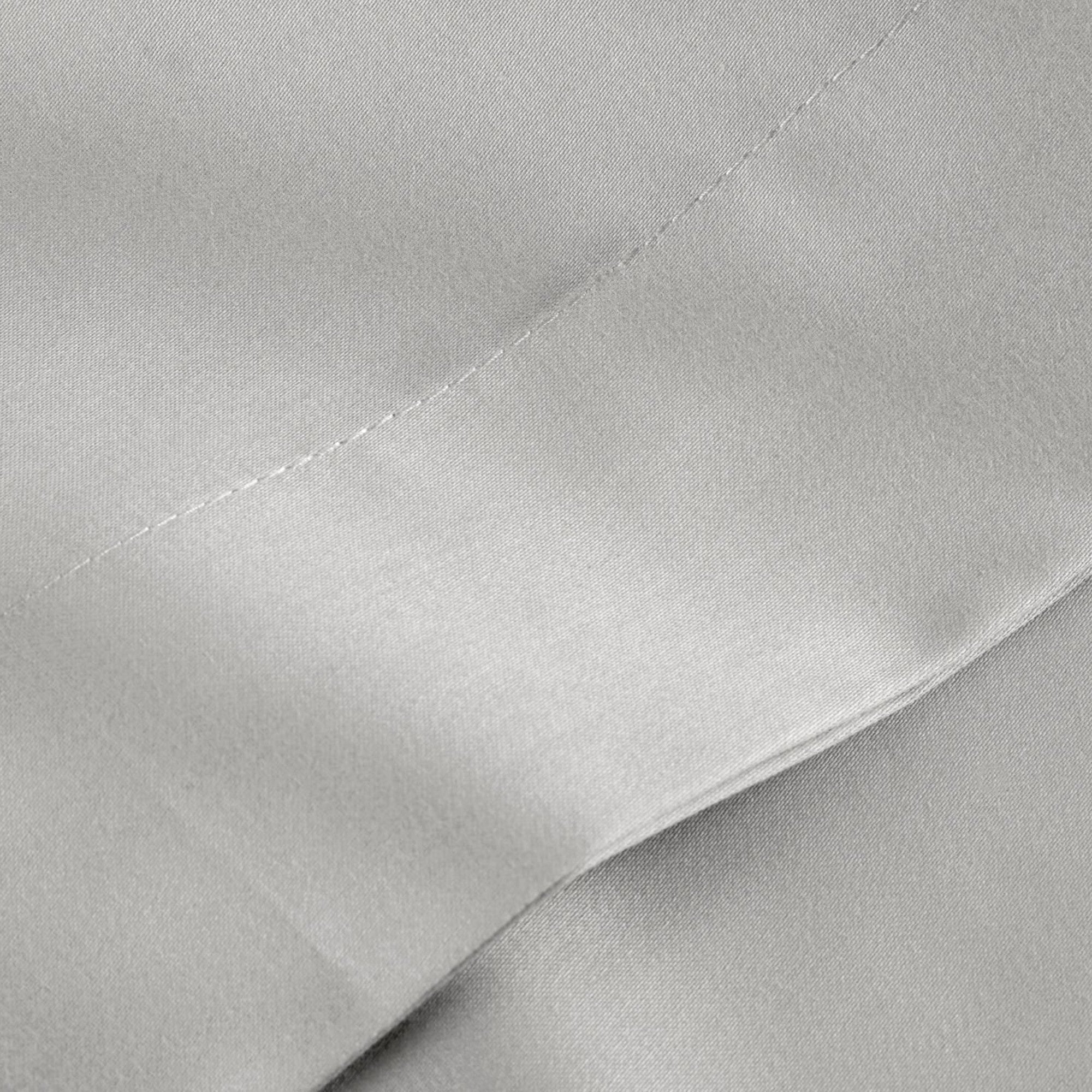 400 TC Sateen Plain Dyed Sheets in Colour Platinum