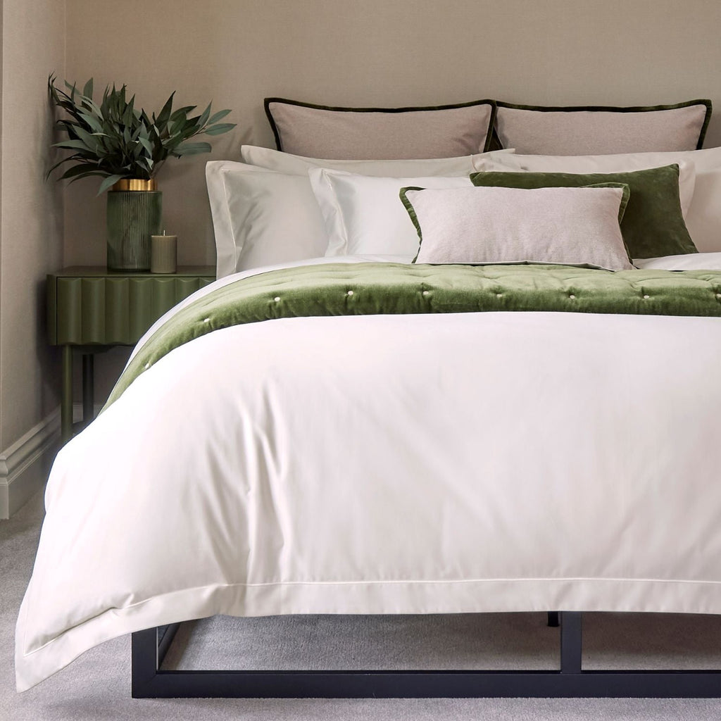 500TC Hygro Cotton Sateen Bed Linen with Parchment boarder Stitch