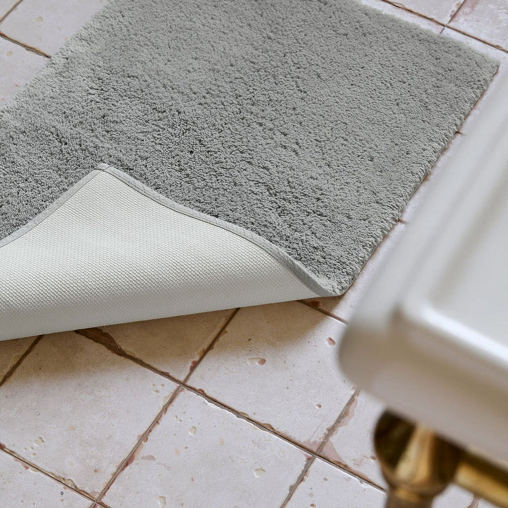 Deep Pile Rubber Back Tufted Bath Rug Dove Grey