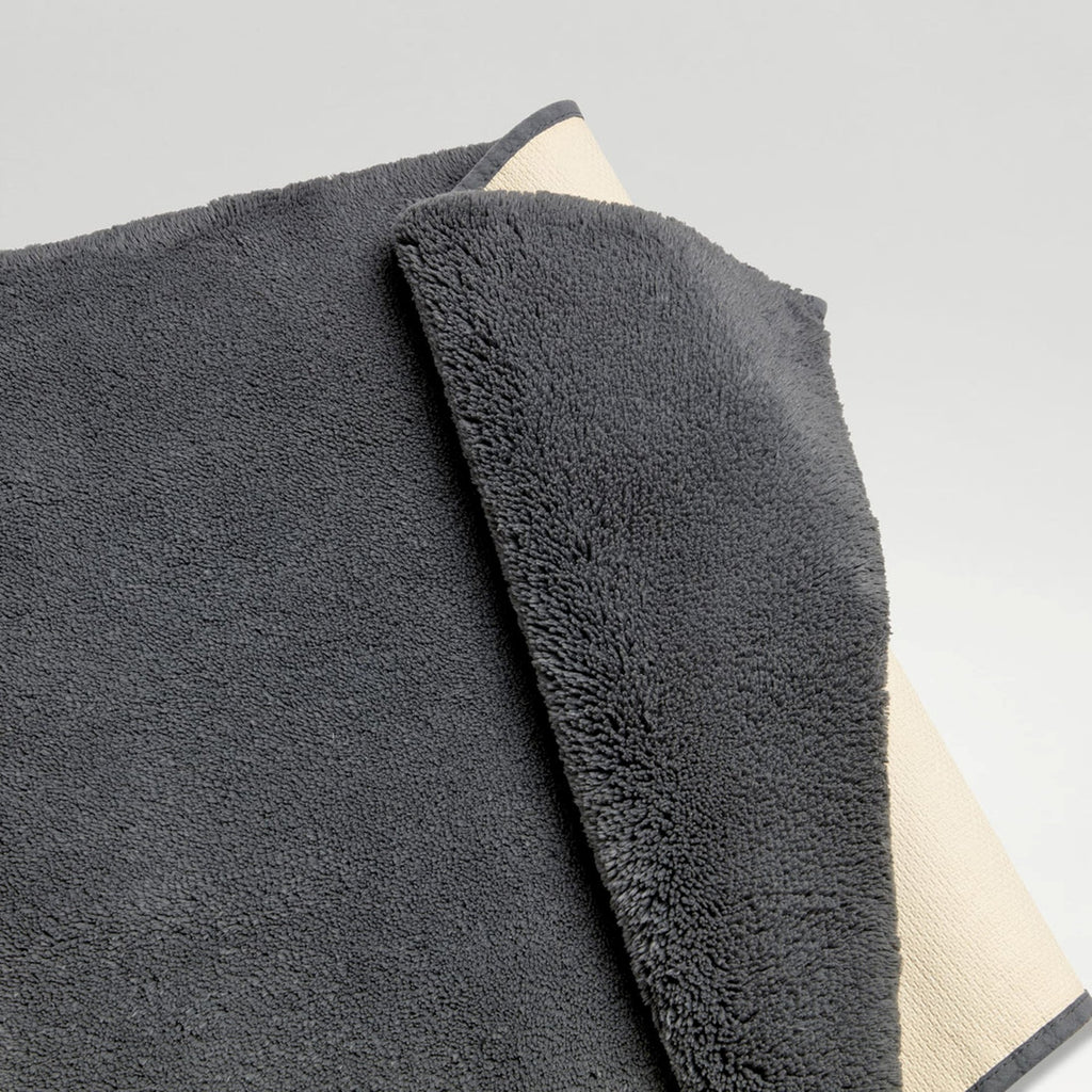 Deep Pile Rubber Back Tufted Bath Rug in Ash Grey