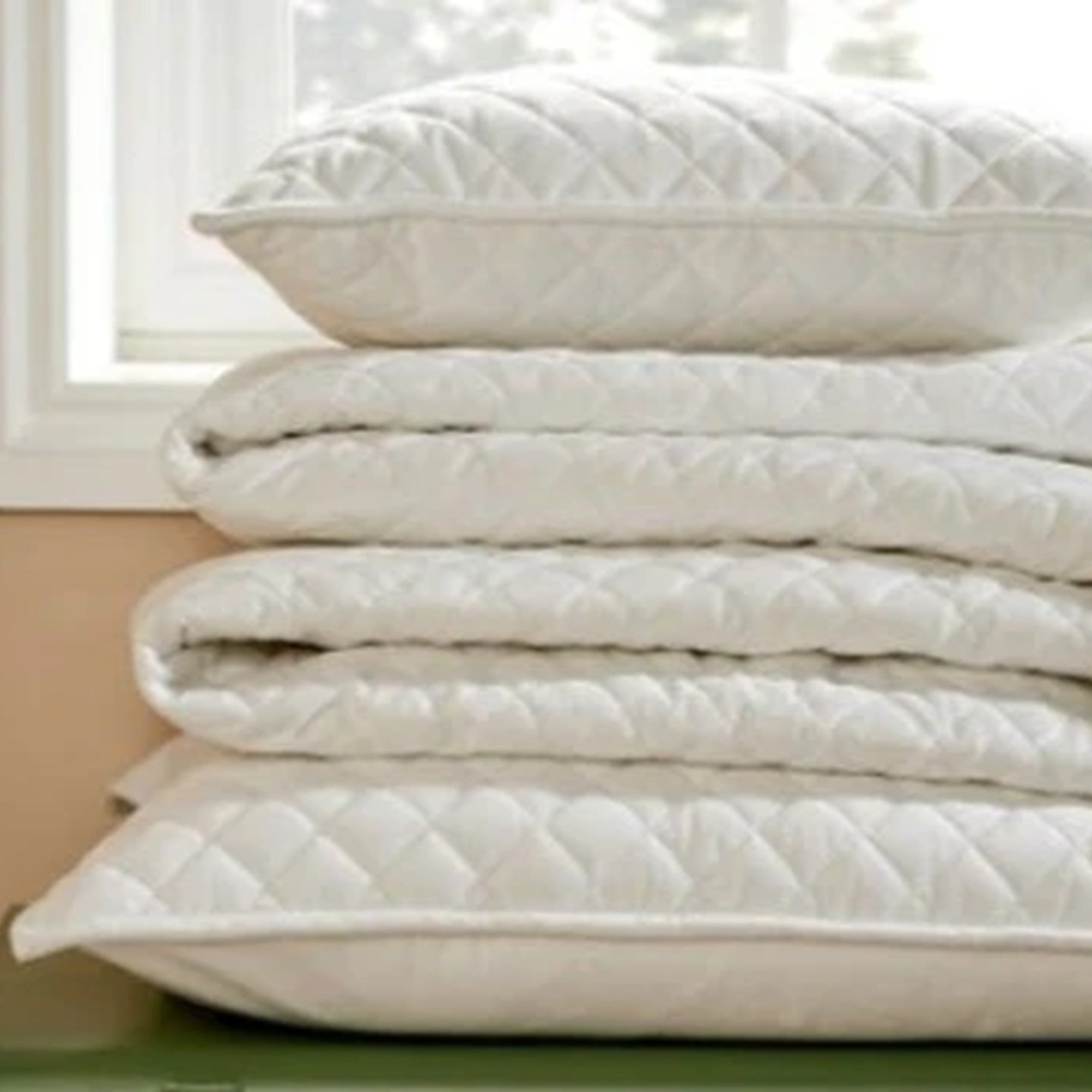 Edmonton Velvet Accessories in White