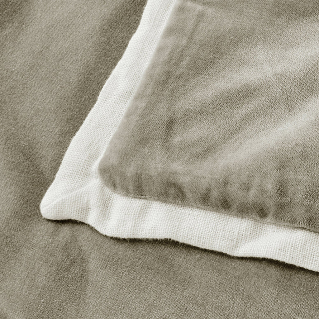 Eltham Bed Runner in Sand
