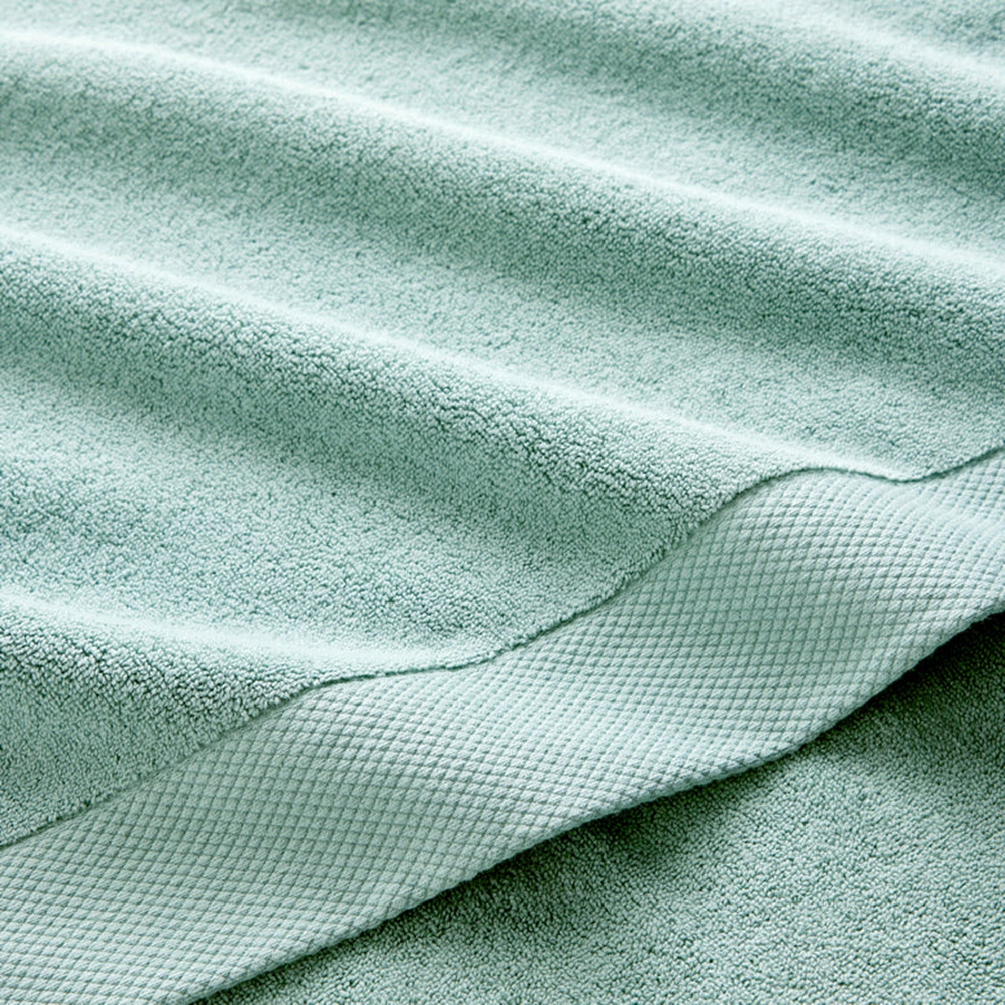 Luxe Bath Towels Collection in Surf Green