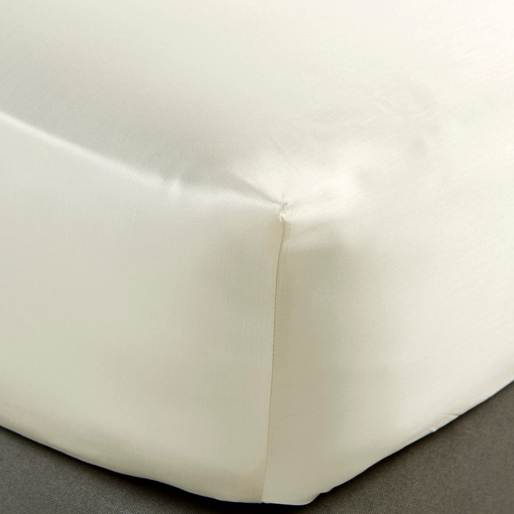 Premium 900 Thread Count Picot Bed Linen in Cream