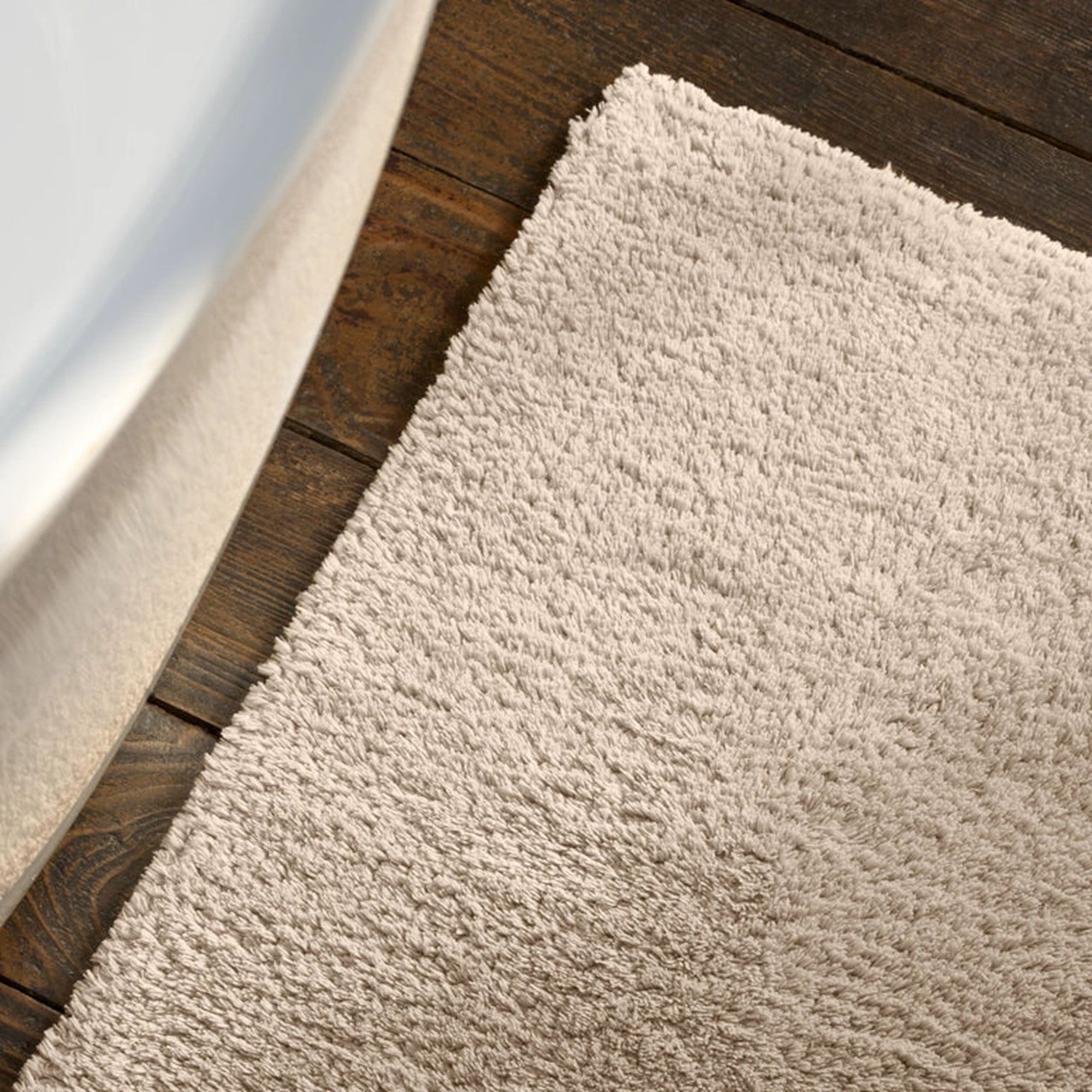 Reversible Bath Rug in Stone