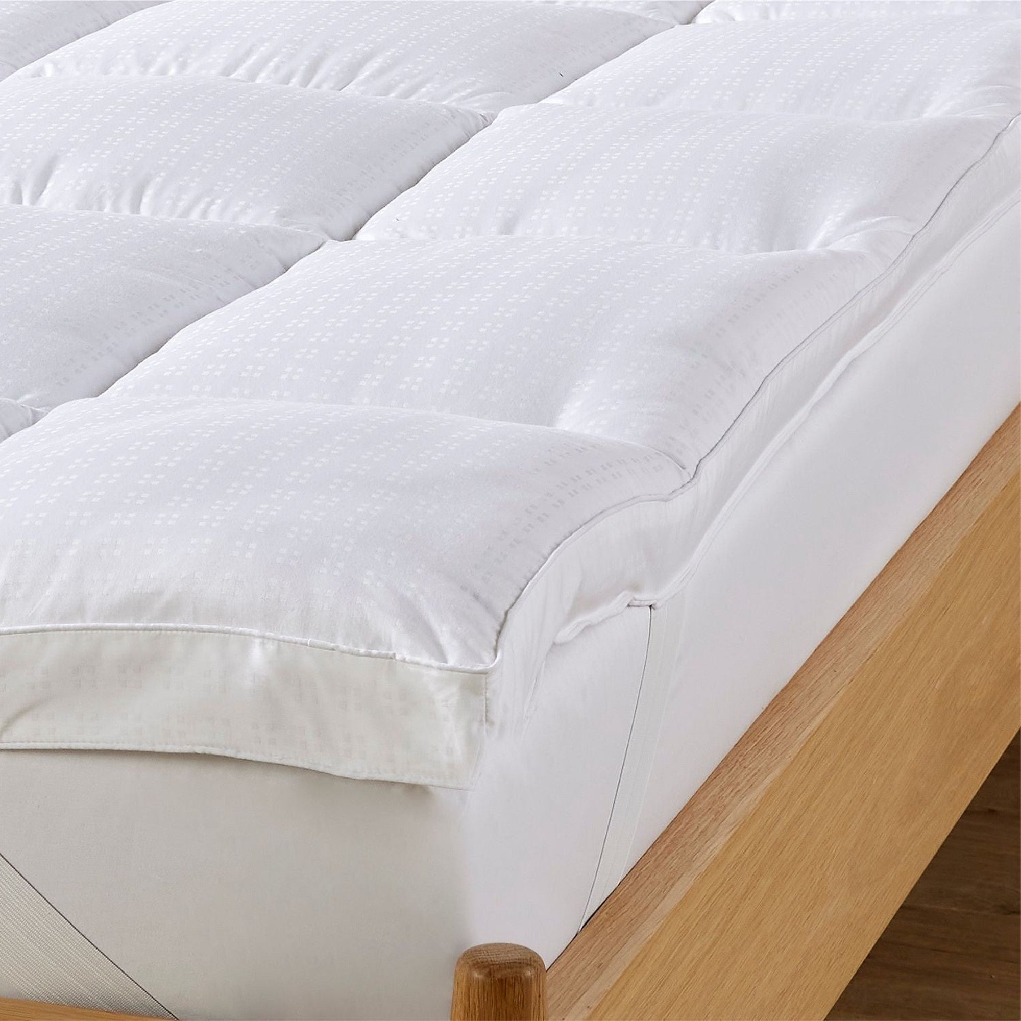 Sateen Touch Anti Allergy Luxury Mattress Topper in White