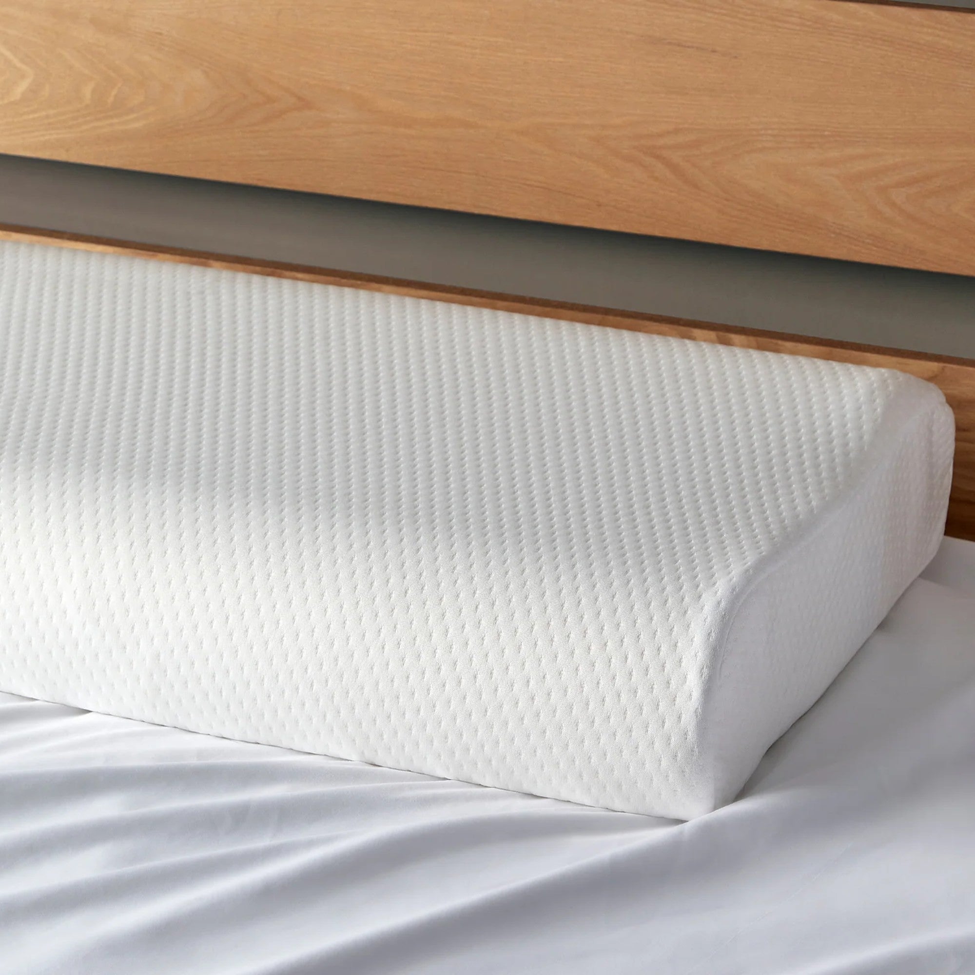 Christy "Supported Sleep Solution" Memory Foam Pillow 60 x 40 cm