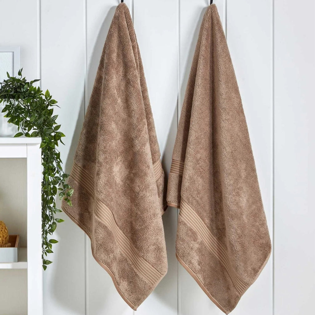 Supreme Bath Towels & Mat Collection in Mocha