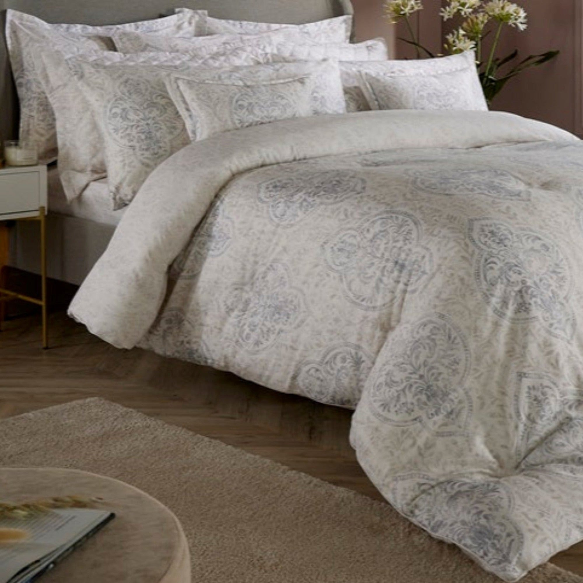 Verona 11 Pcs Comforter Set in Neutral