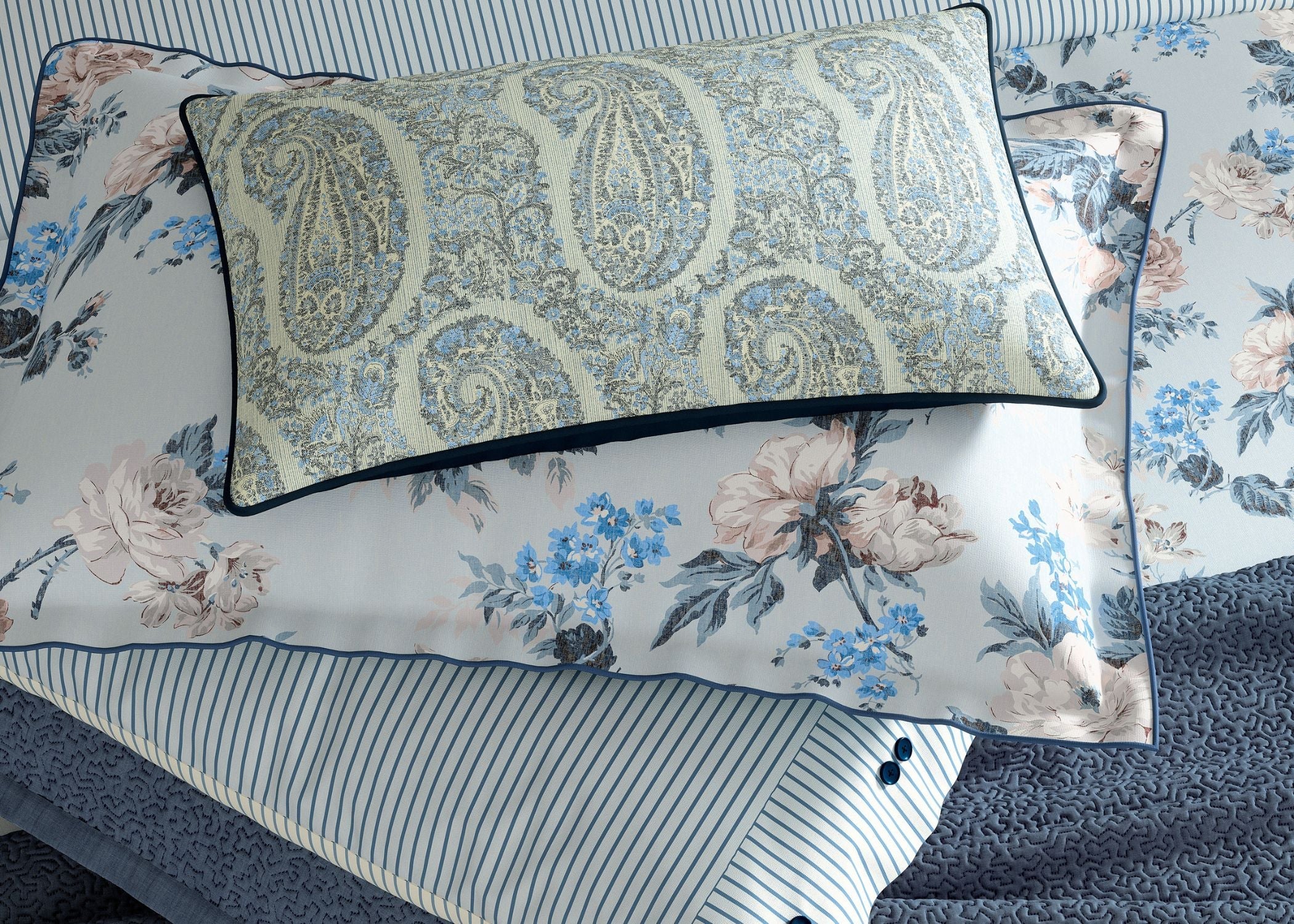 Bedeck of Belfast "Delphine" Duvet Cover and Oxford Pillowcase in Chambray Blue