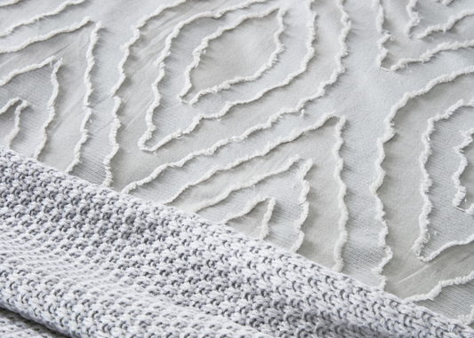 Bedeck of Belfast "Gia" Duvet Cover and Oxford Pillowcase in Silver