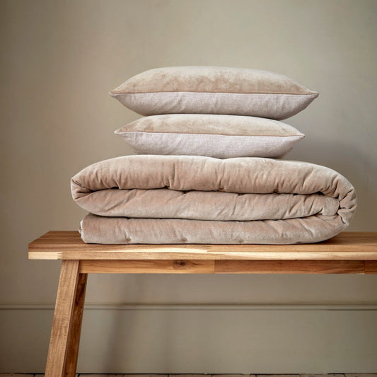 Christy "Jaipur" Throws - Hazelnut