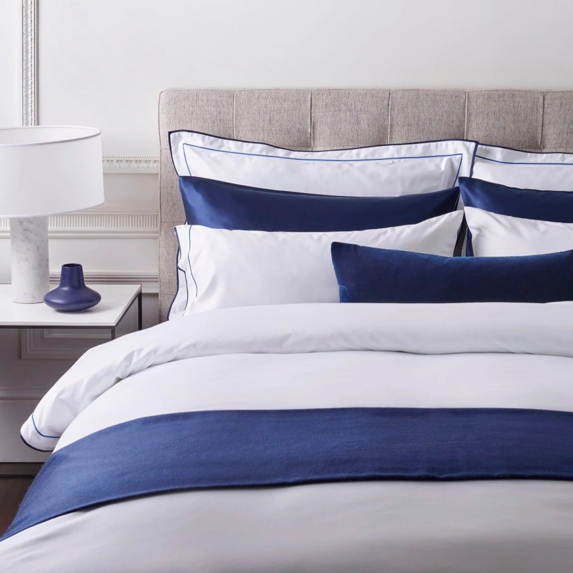 Jasper Conran "800 Thread Count" Satin Weave Duvet Cover in White