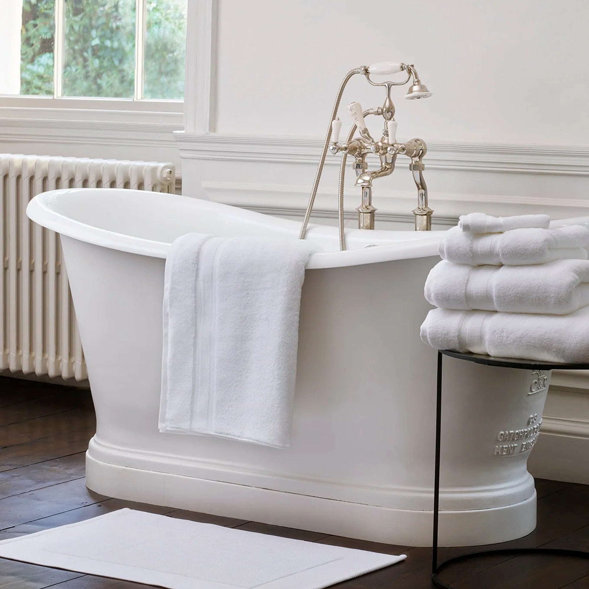 Zero Twist Cotton Bath Towels Collection in White