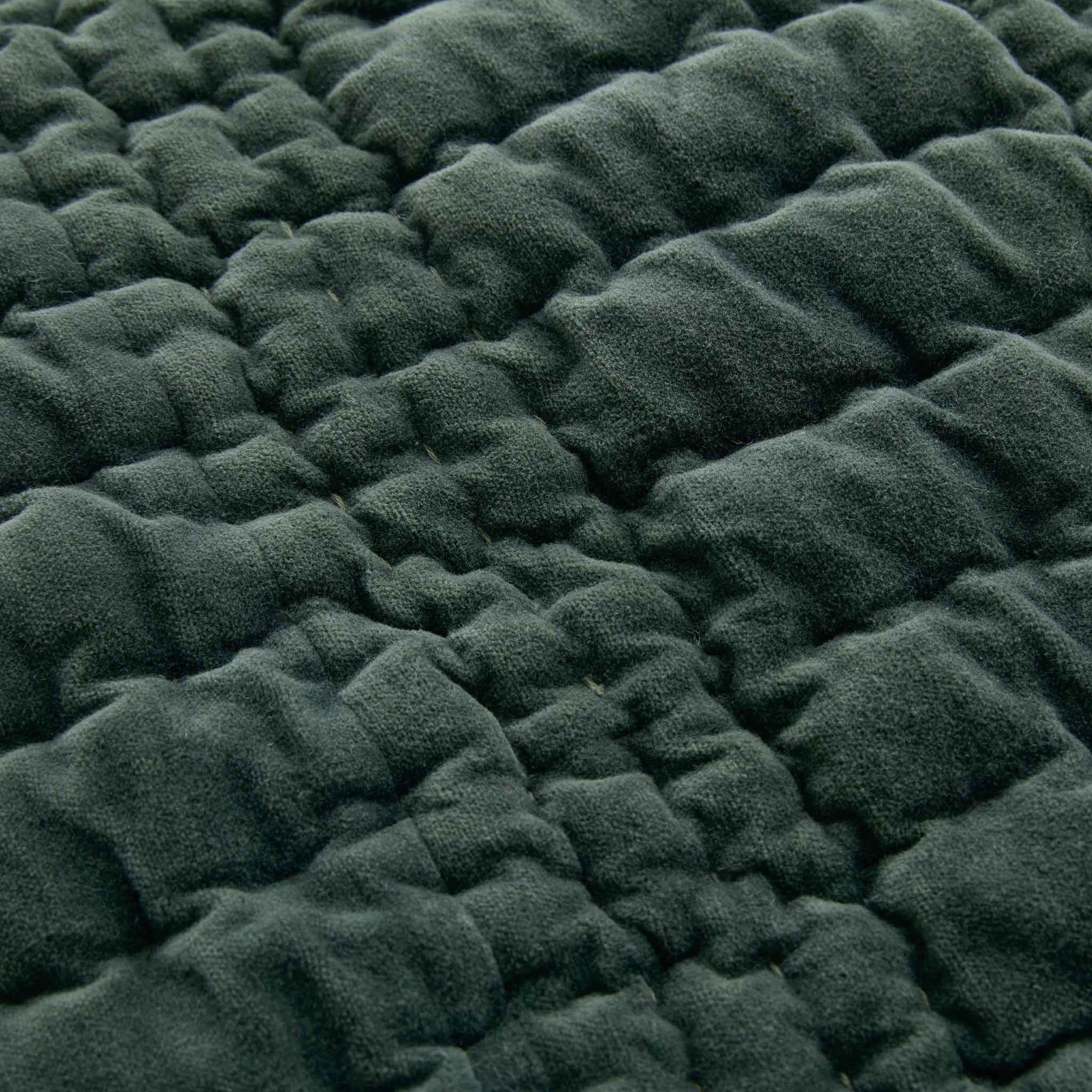 Brady Scalloped Bedspread in Pine Green