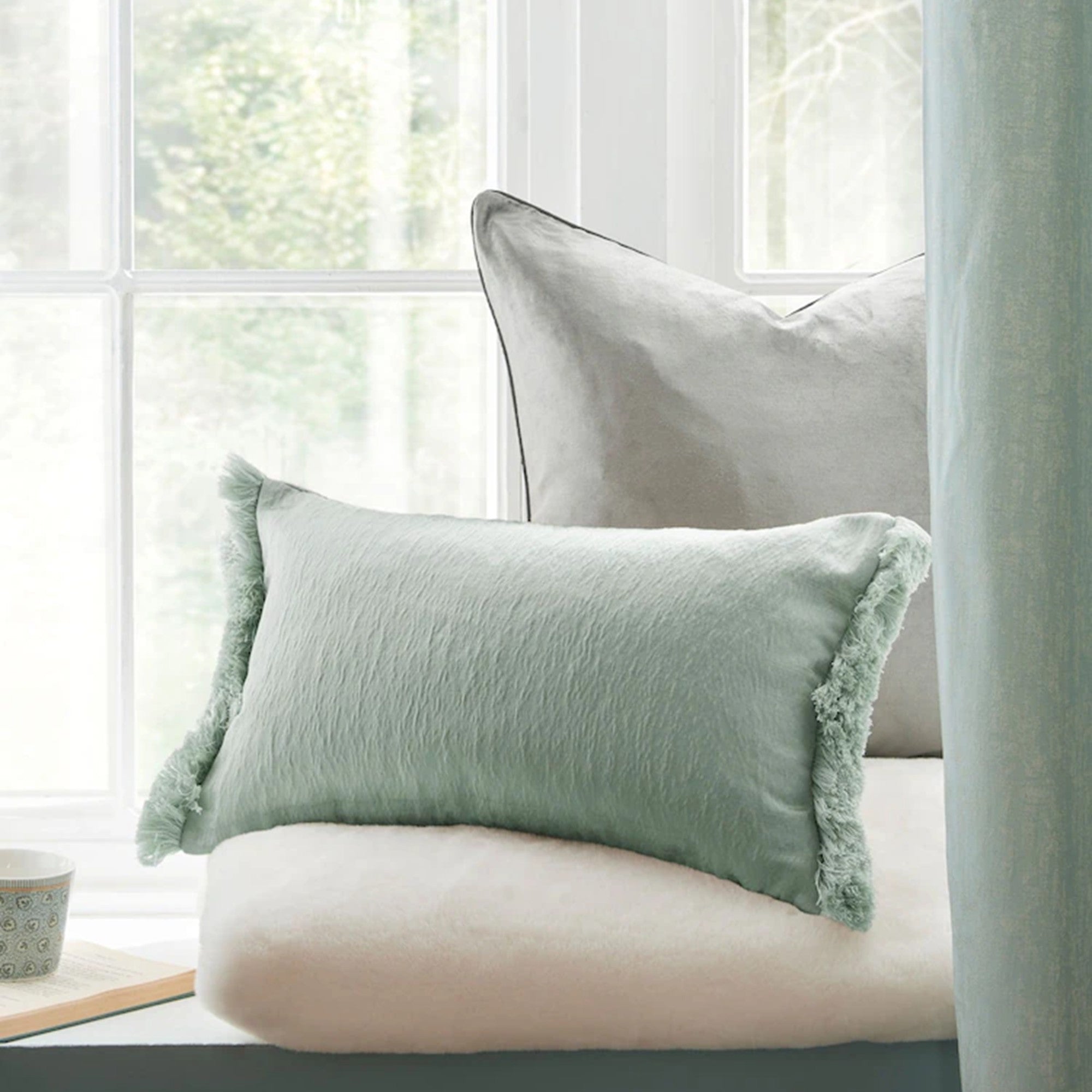 Carys Decorative Filled Cushion