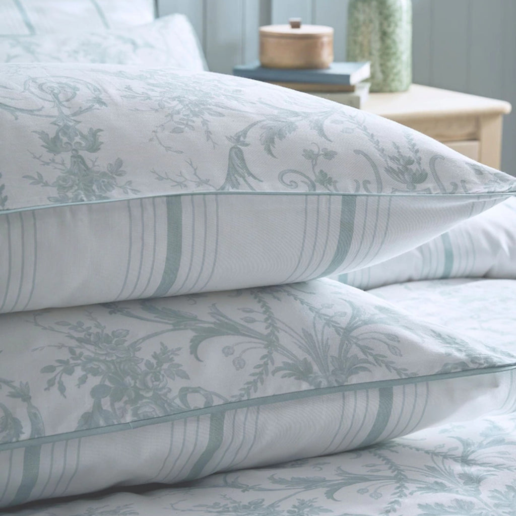 Tuileries Duvet Cover Set in Seaspray