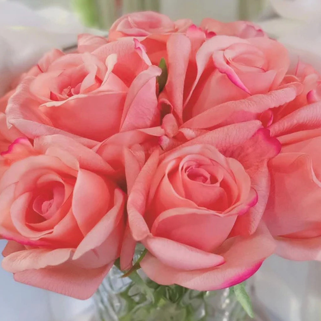 Rose Buds Herringbone Bouquet in Glass Vase – Artificial Silk Flowers