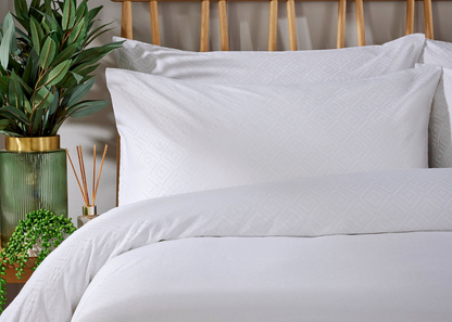 Christy "Pedro" Duvet Cover Sets in White