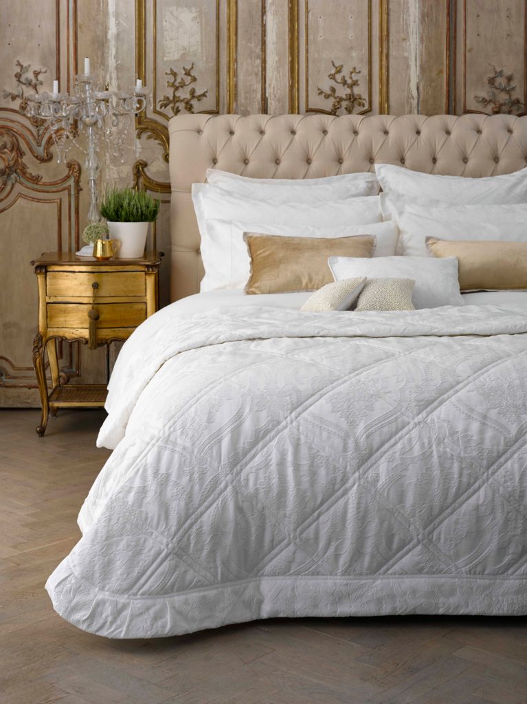 Christy "Rochester" Jacquard Bed Linen in White