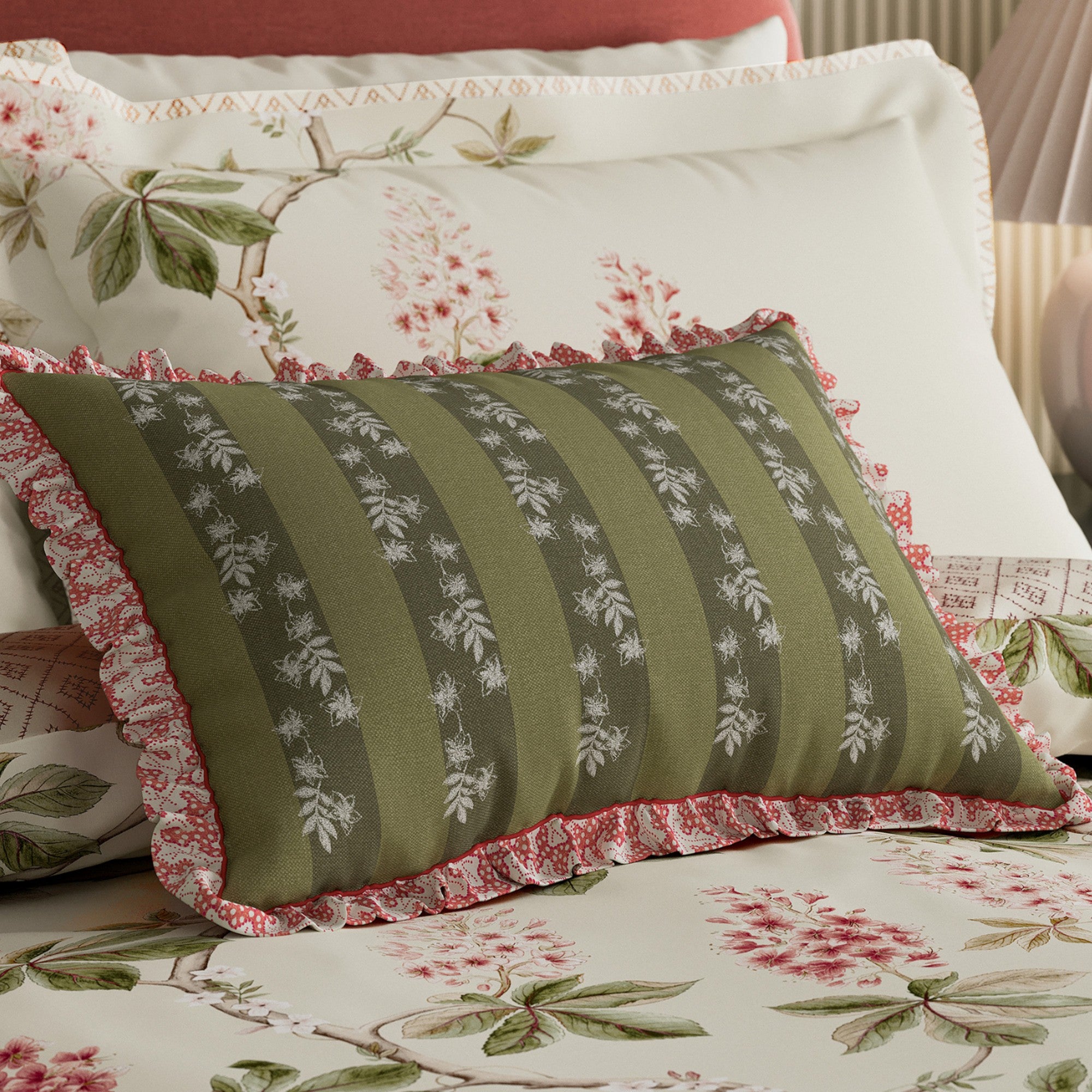 Chestnut Tree Duvet Cover Set in Coral