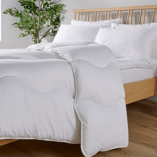 Sateen Touch Anti Allergy 4.5 Tog Duvet in White