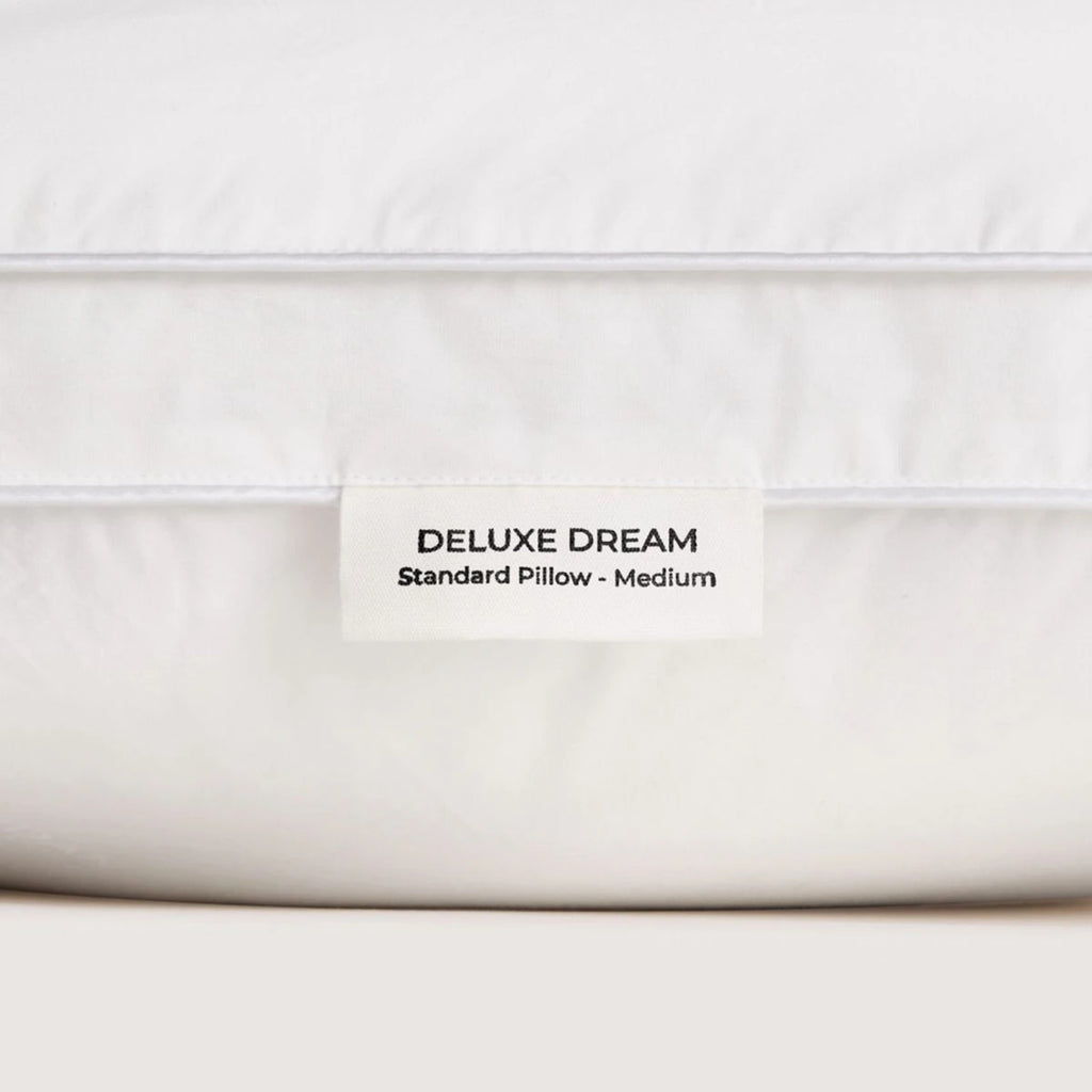 Deluxe Dream Medium Support Pillow in White
