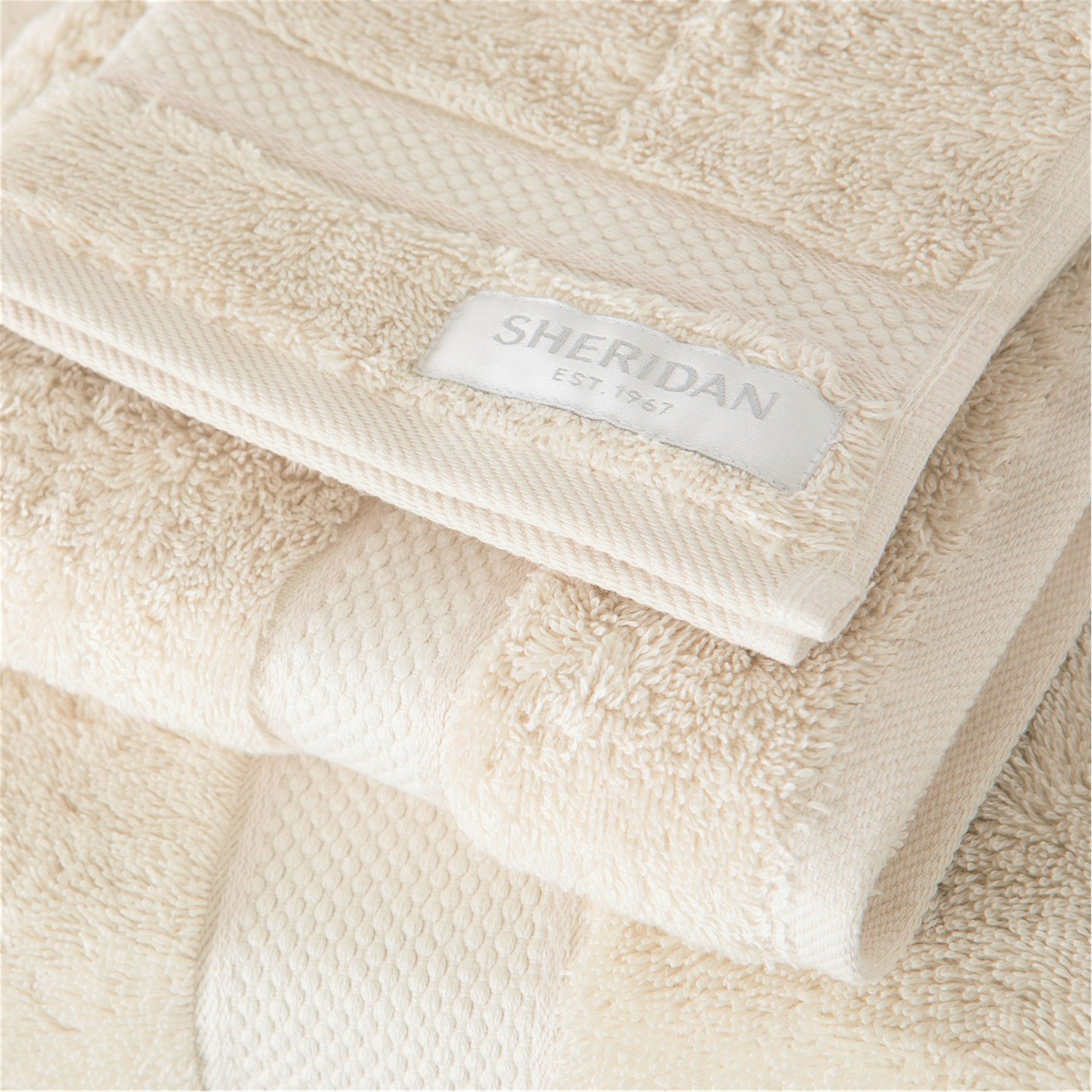 Luxury Egyptian Towel Collection in Parchment