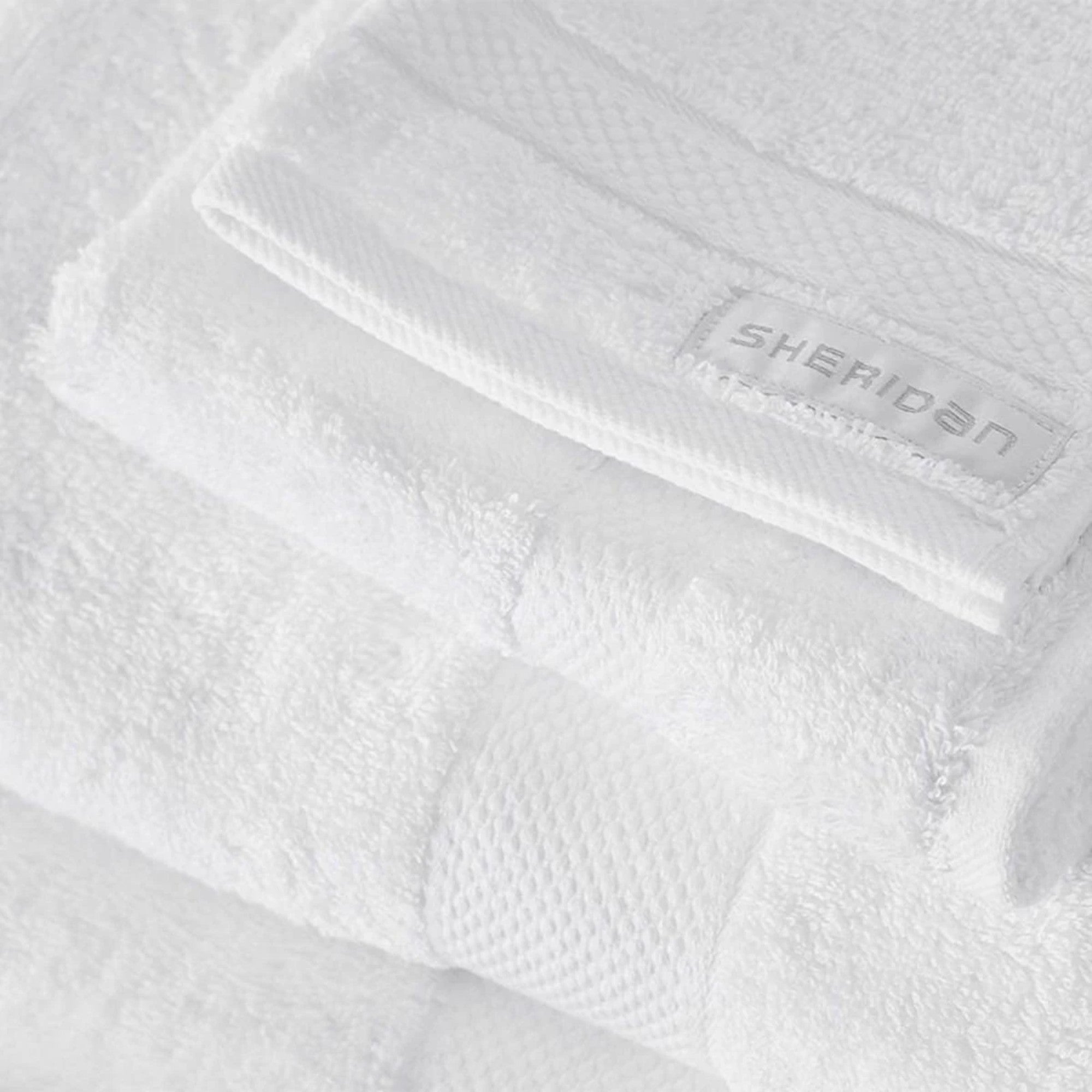 Luxury Egyptian Towel Collection in Snow