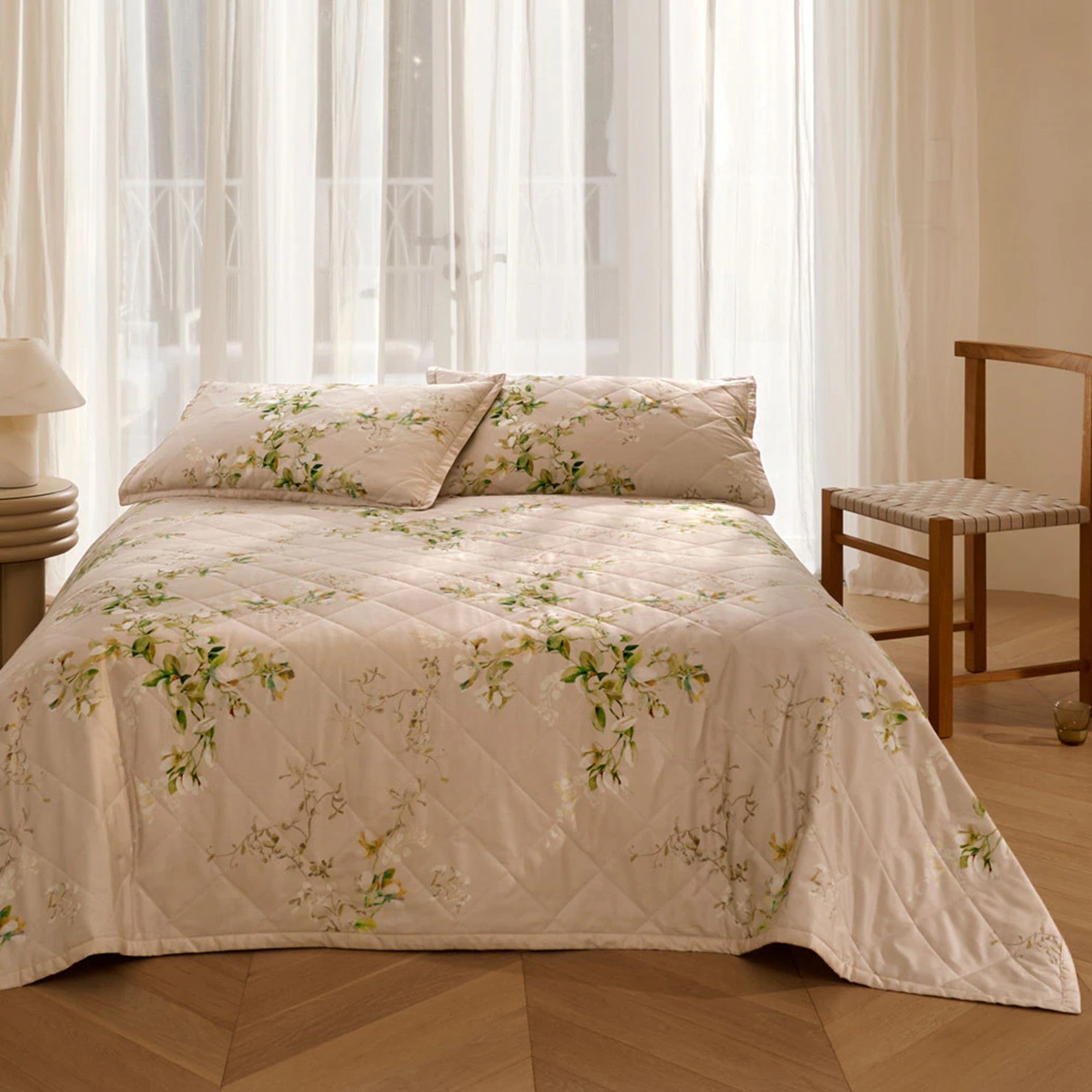Maja Bedspread in Beige