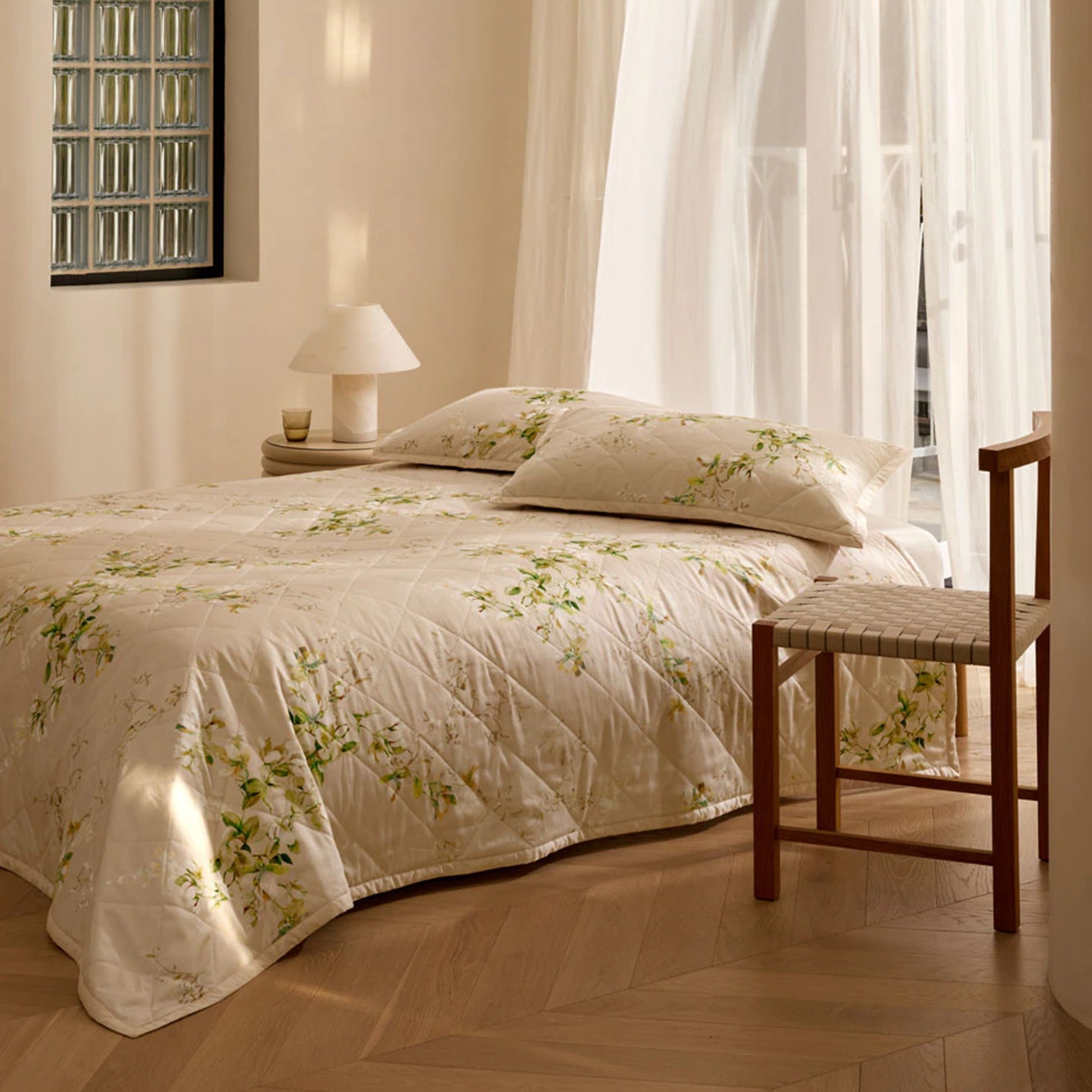 Maja Bedspread in Beige