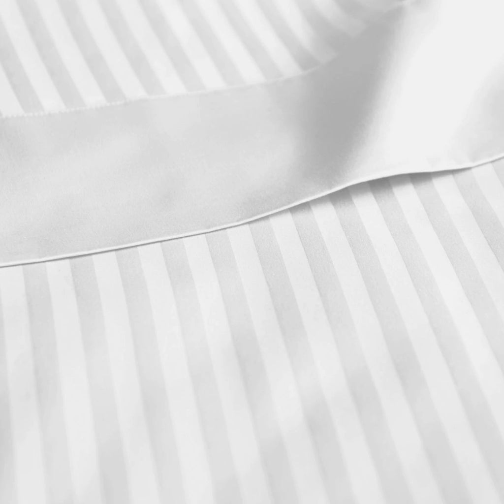 Millennia 1200 TC Duvet Cover in White